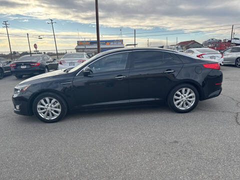 2015 Kia Optima for sale at First Choice Auto Sales in Bakersfield CA