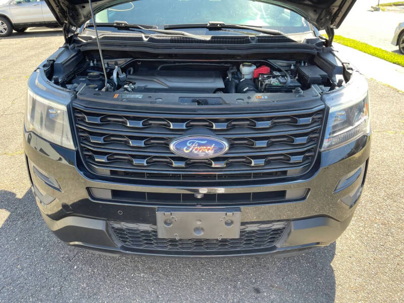 2016 Ford Explorer Sport