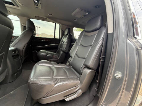 2019 Cadillac Escalade ESV Luxury