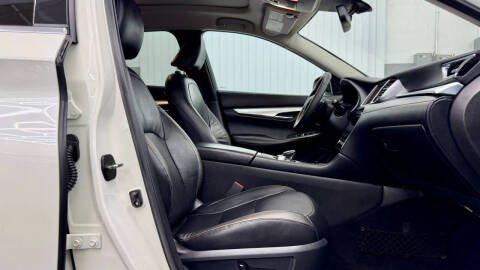 2019 Infiniti QX50 Essential