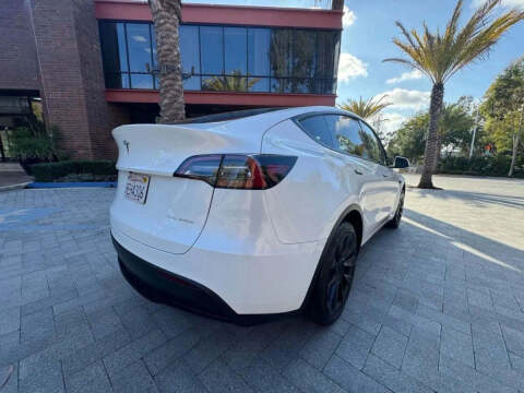2024 Tesla Model Y Long Range