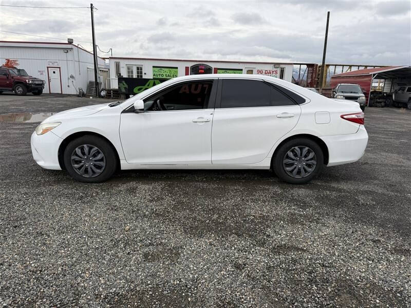 2015 Toyota Camry LE