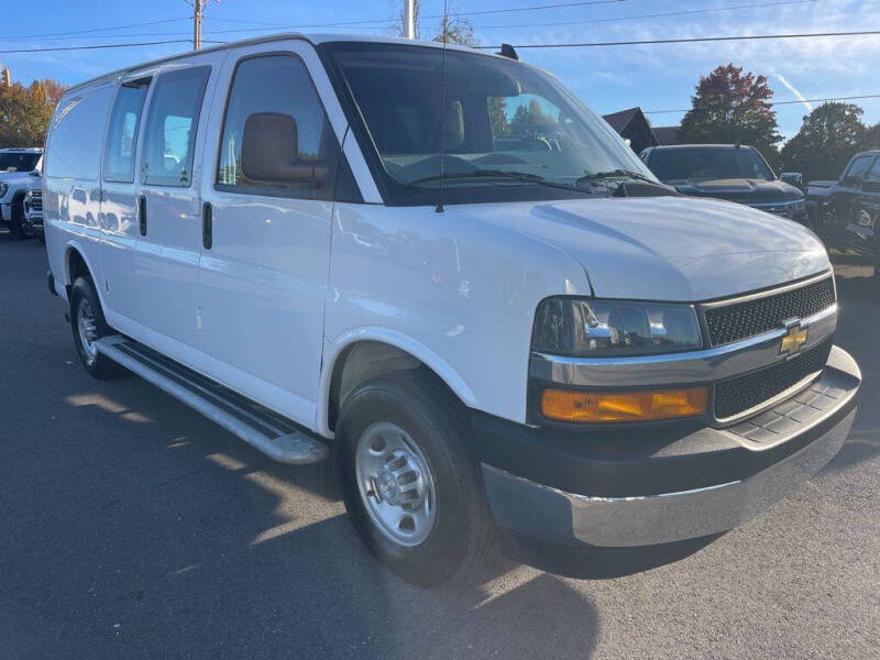 2023 Chevrolet Express 2500