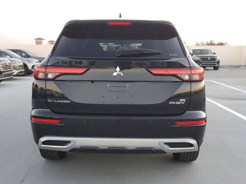 2025 Mitsubishi Outlander PHEV SE