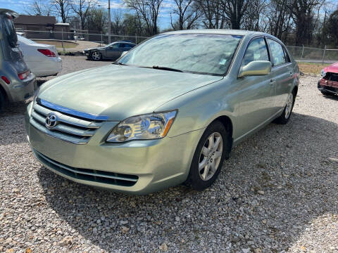 2006 Toyota Avalon for sale at Morrow's Auto Body and Sales, LLC in Memphis TN