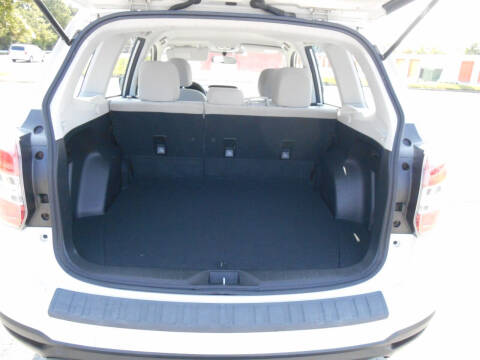 2015 Subaru Forester 2.5i