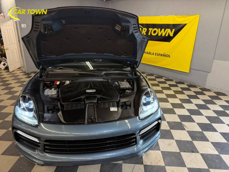 2019 Porsche Cayenne S