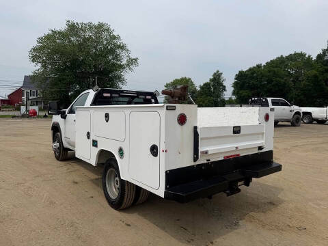2022 GMC Sierra 3500HD CC Pro