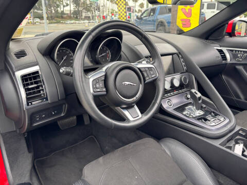 2018 Jaguar F-TYPE 296HP