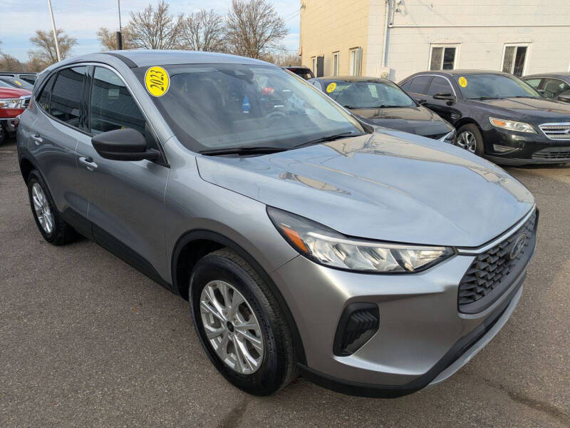 2023 Ford Escape Active's photo