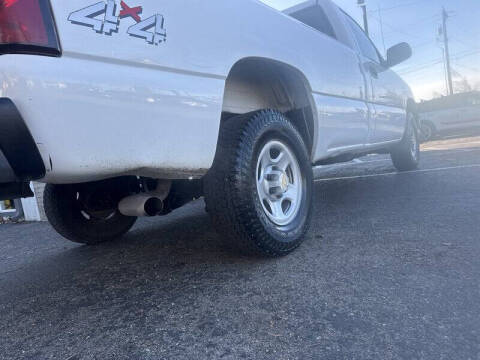 2004 Chevrolet Silverado 1500