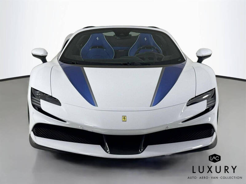 2025 Ferrari SF90 Spider