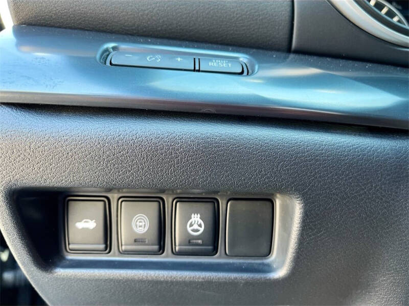 2022 Nissan Maxima 3.5 SR