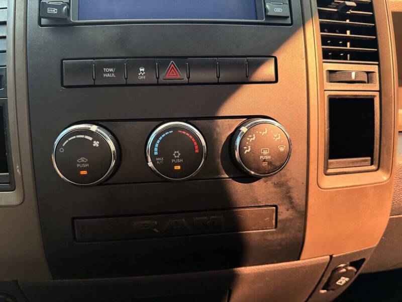 2012 RAM 1500 ST
