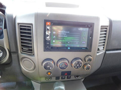 2004 Nissan Armada SE