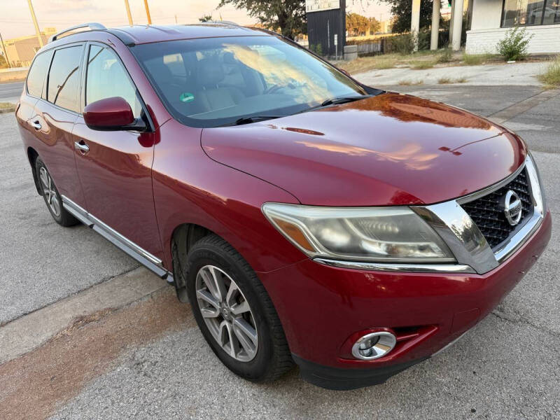 2014 Nissan Pathfinder for sale at Austin Direct Auto Sales in Austin TX