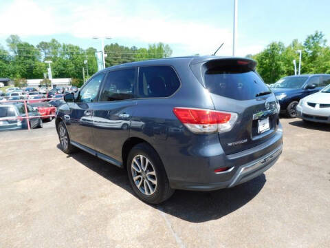 2013 Nissan Pathfinder S