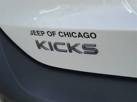 2025 Nissan Kicks SR