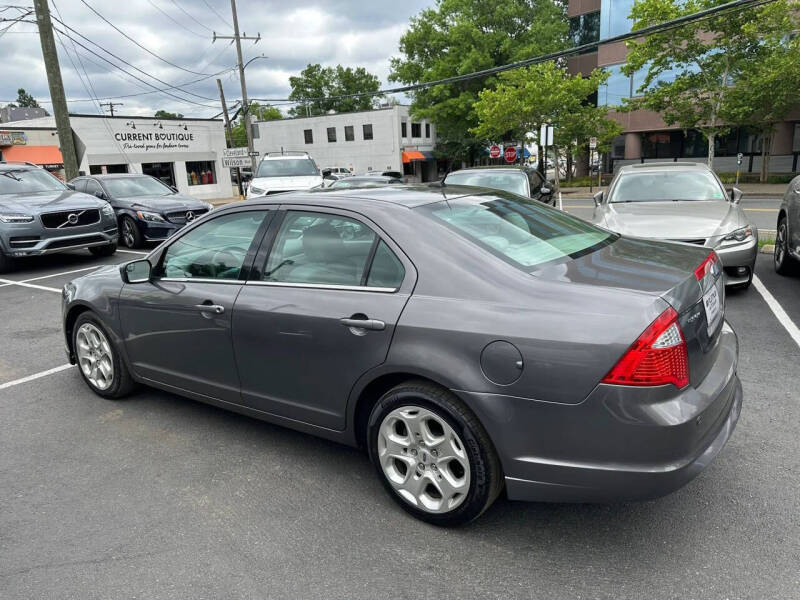 2011 Ford Fusion SE