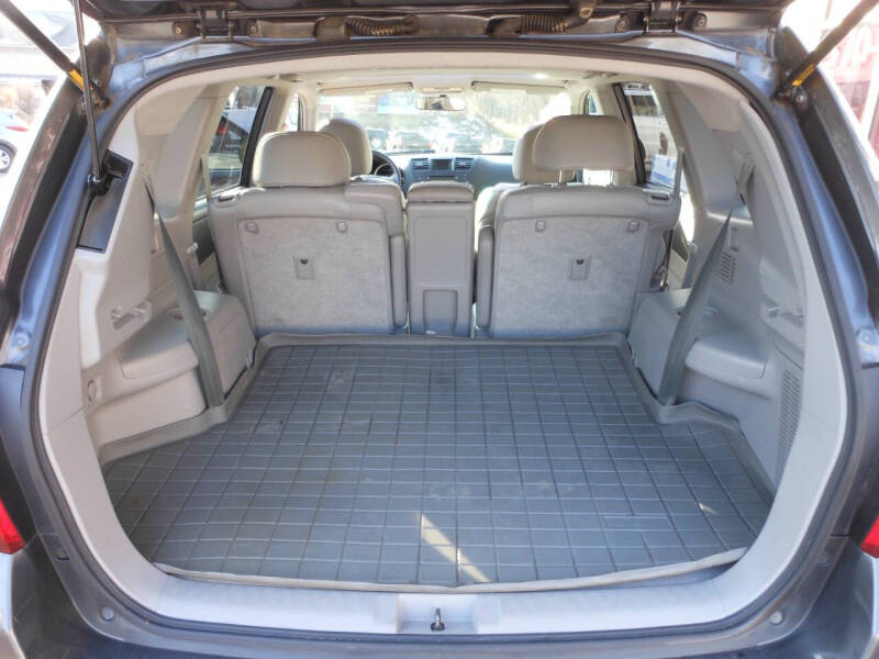 2009 Toyota Highlander Sport