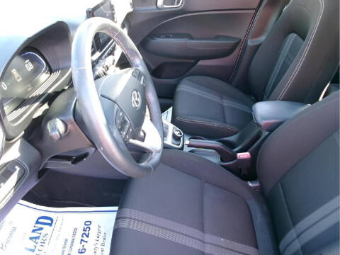 2025 Hyundai Venue SEL