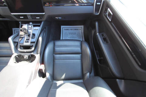 2021 Porsche Cayenne GTS