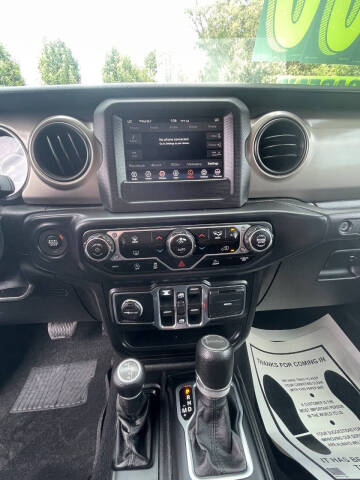 2020 Jeep Gladiator Sport