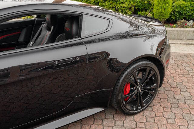2015 Aston Martin V12 Vantage S 73