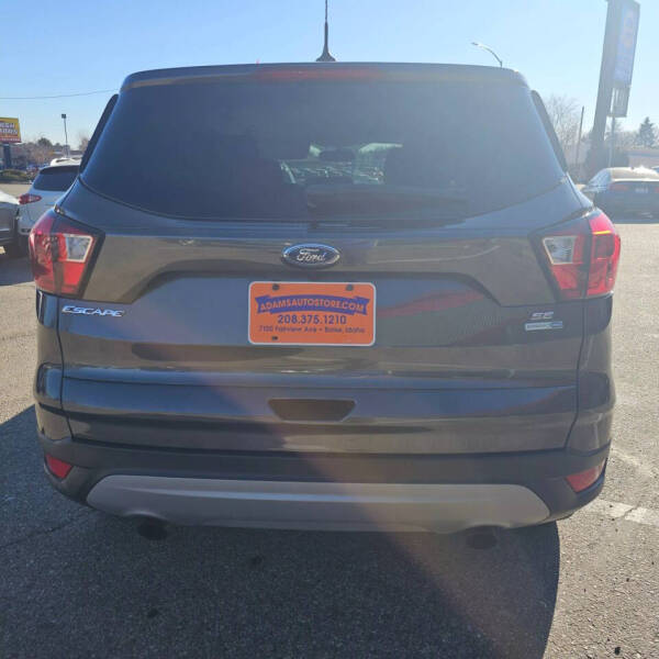 2019 Ford Escape SE