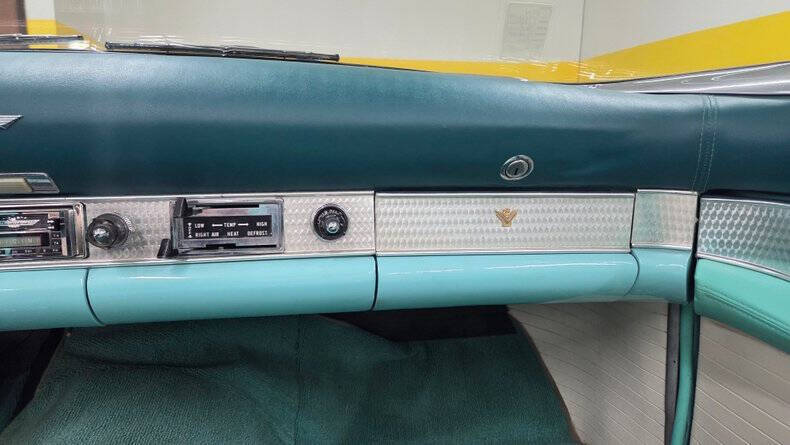 1955 Ford Thunderbird