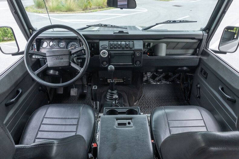 1991 Land Rover Defender