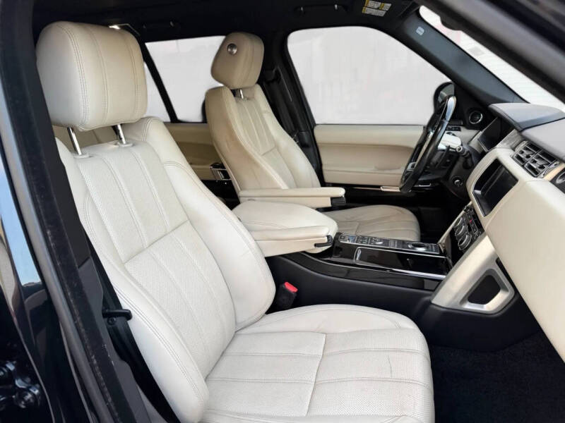 2017 Land Rover Range Rover HSE