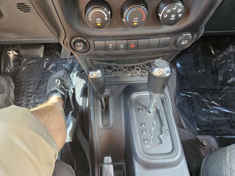 2016 Jeep Wrangler Unlimited Sport