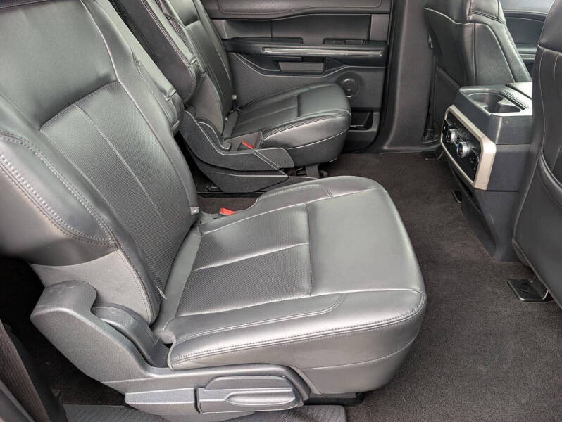 2022 Ford Expedition MAX XLT