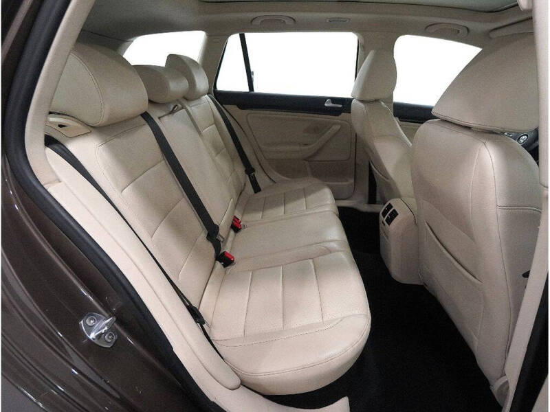 2011 Volkswagen Jetta SportWagen TDI