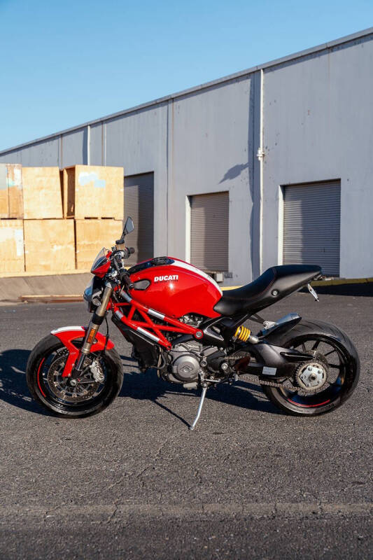 2013 Ducati Monster 1100 EVO