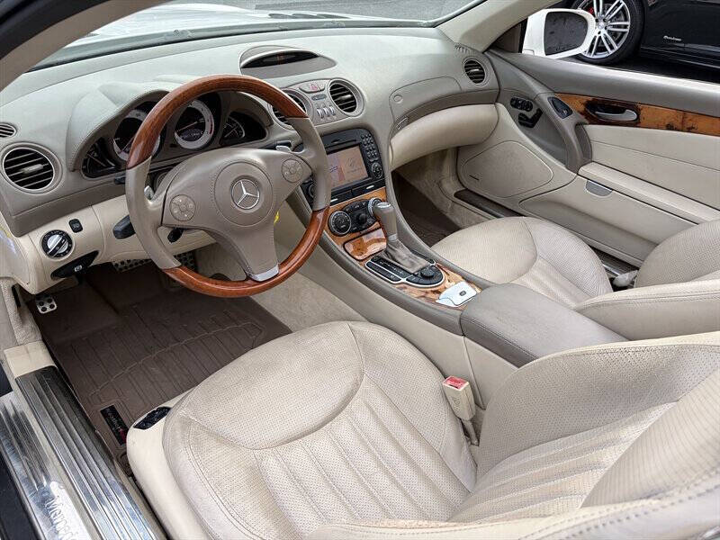 2011 Mercedes-Benz SL-Class SL 550