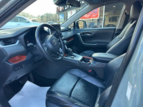 2020 Toyota RAV4 Adventure