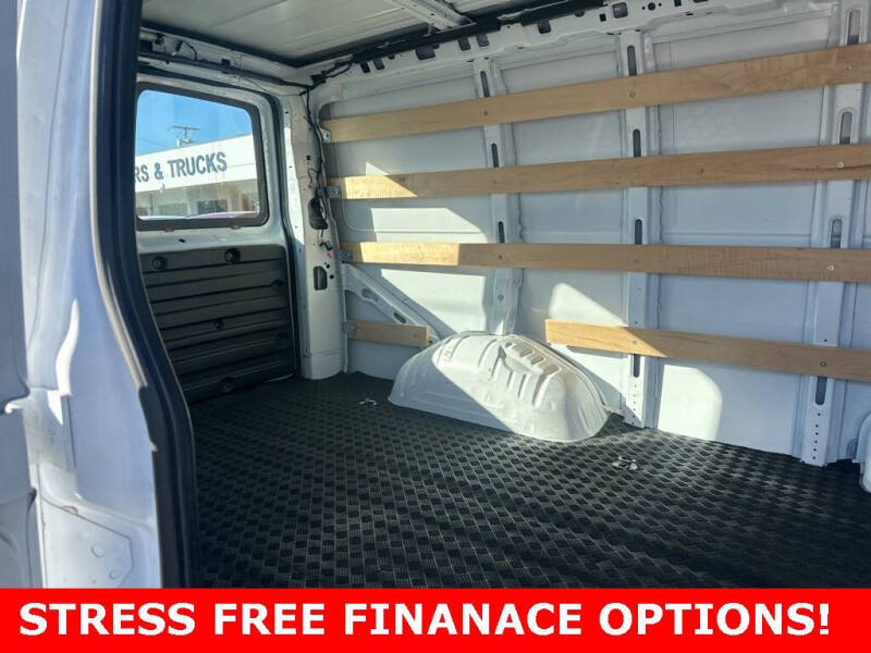 2024 GMC Savana 2500