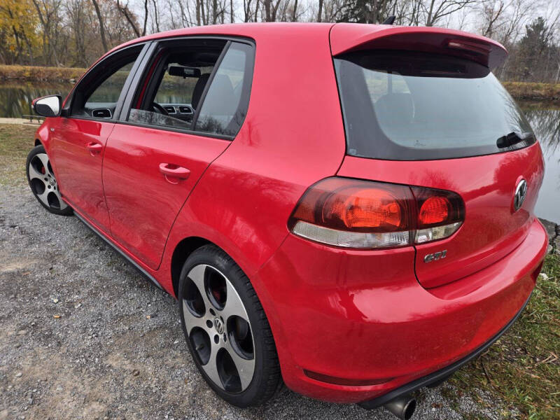 2011 Volkswagen GTI Sunroof photo 18