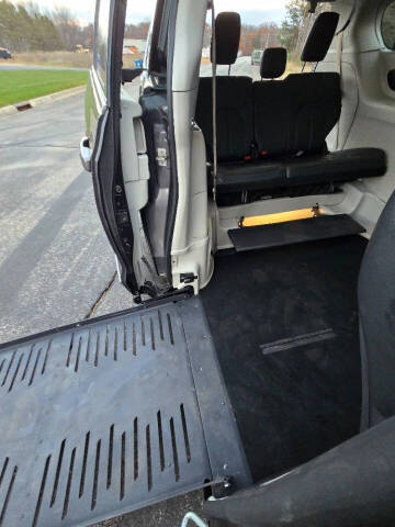 2020 Chrysler Pacifica Touring L