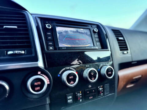 2018 Toyota Sequoia Platinum