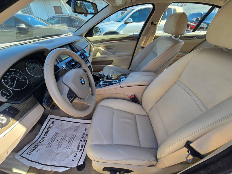 2014 BMW 5 Series 528i