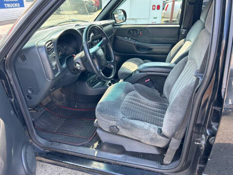 2002 Chevrolet Blazer LS