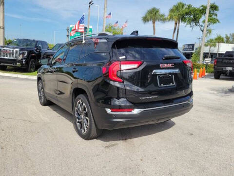 2023 GMC Terrain SLT