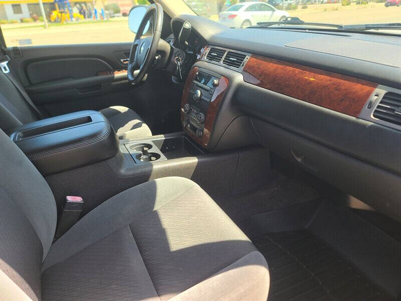 2009 Chevrolet Avalanche LS