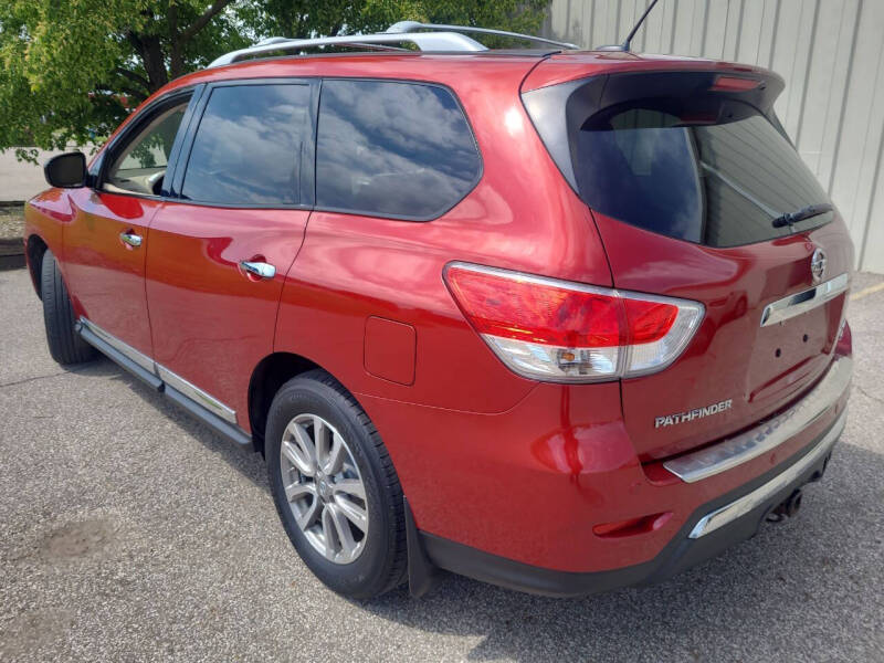 2015 Nissan Pathfinder SL