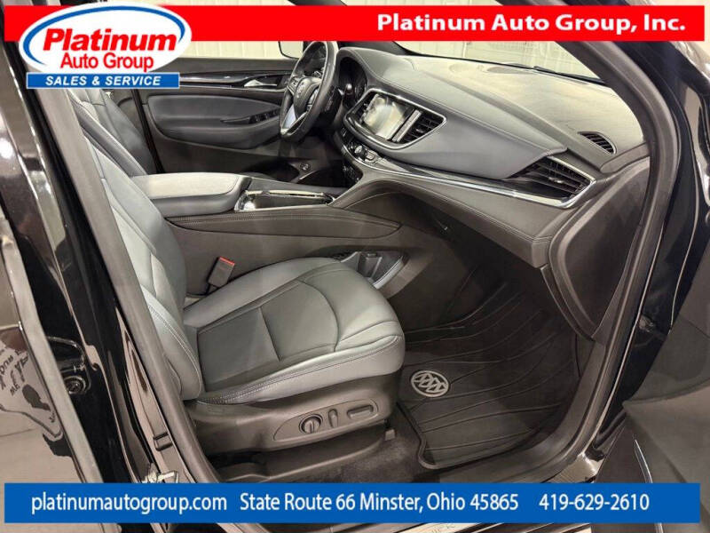 2023 Buick Enclave Essence