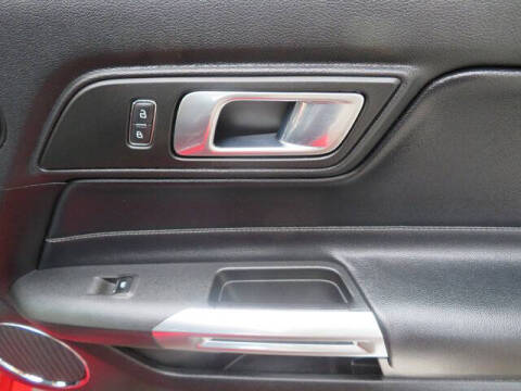 2021 Ford Mustang EcoBoost