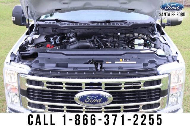 2025 Ford F-350 Super Duty XL